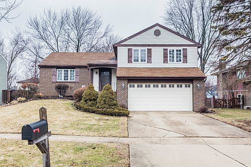 1st image of 1012 Struckman Blvd