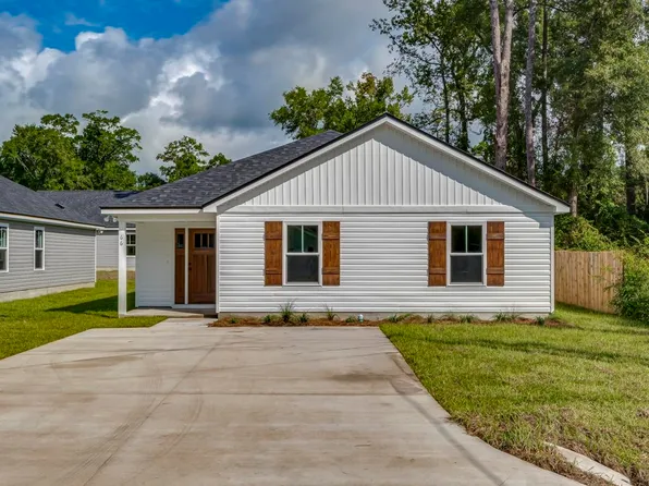 66 Shawnee Trl, Crawfordville, FL 32327