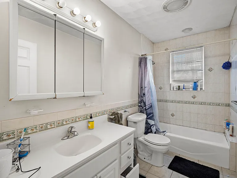 145 Murdock St #2 — Photo 4