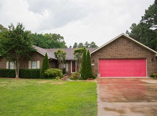 1608 Troutman Cir, Jonesboro, AR 72404