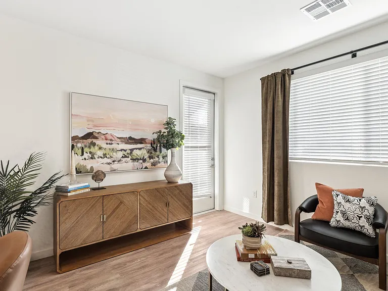 Parq on Boulder — Photo 7