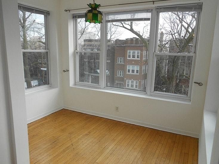 2nd image of 1232 W Winnemac Ave APT 3