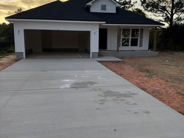 10098 American Farms Rd, Milton, FL 32583