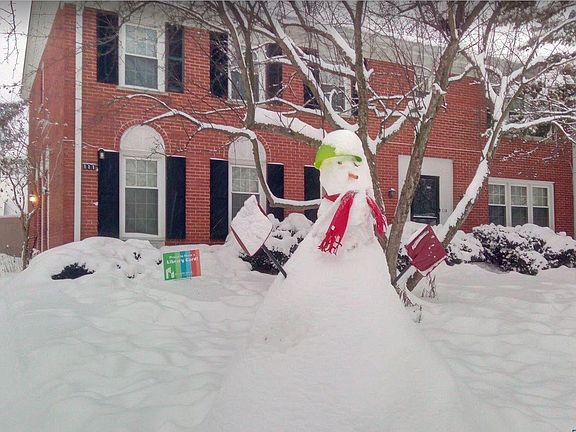 Front view during winter