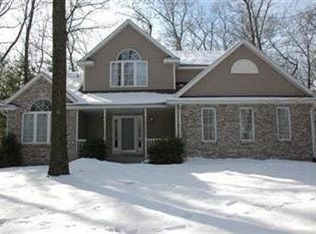 4110 Wildwood Dr, Allegan, MI 49010