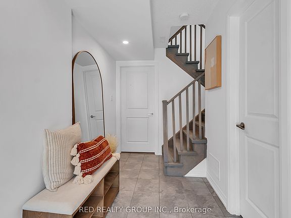 5th image of 36 Andean Ln