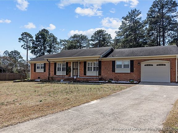 3rd image of 899 De Paul Dr