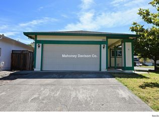 4326 Grace Ct, Rohnert Park, CA 94928