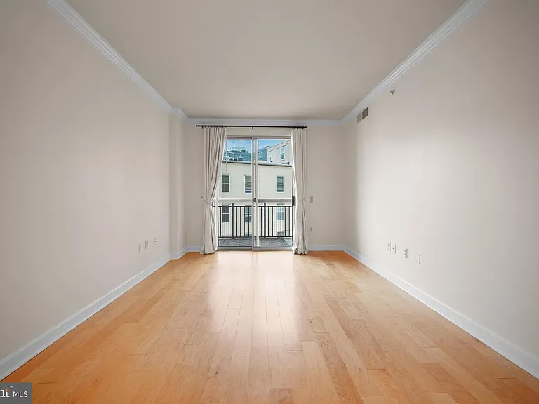 1441 Rhode Is #808 — Photo 12