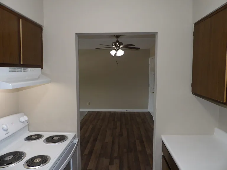 430 Harrodswood Rd #30 — Photo 24
