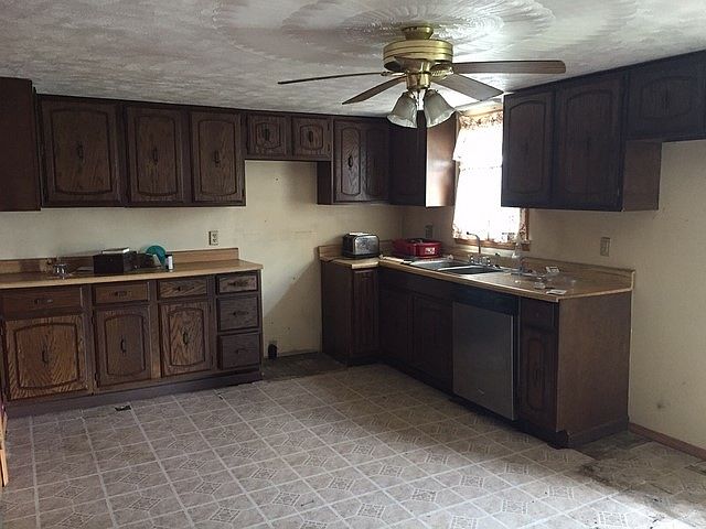 2nd image of 321 Herriman Ave