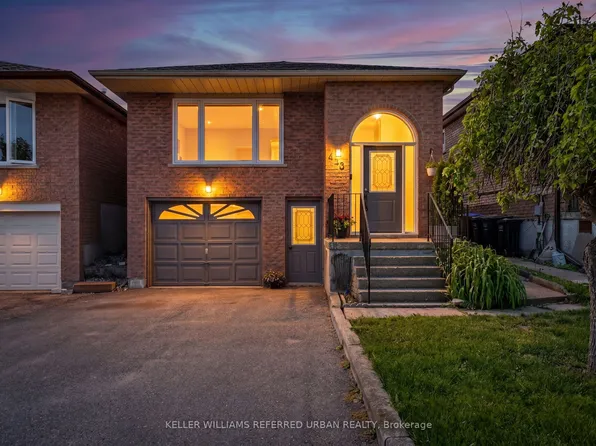 423 Britannia Ave, Bradford West Gwillimbury, ON L3Z 2C8