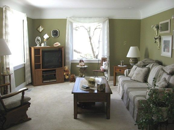 Main floor unit