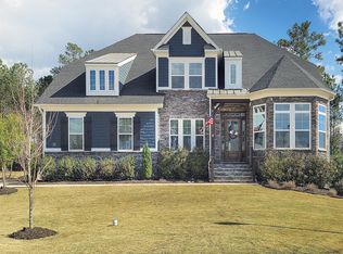 213 Center Hill Dr, Holly Springs, NC 27540