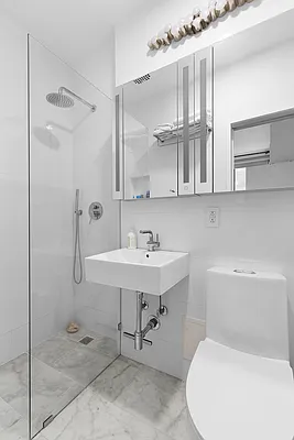 Rented by Compass | media 7