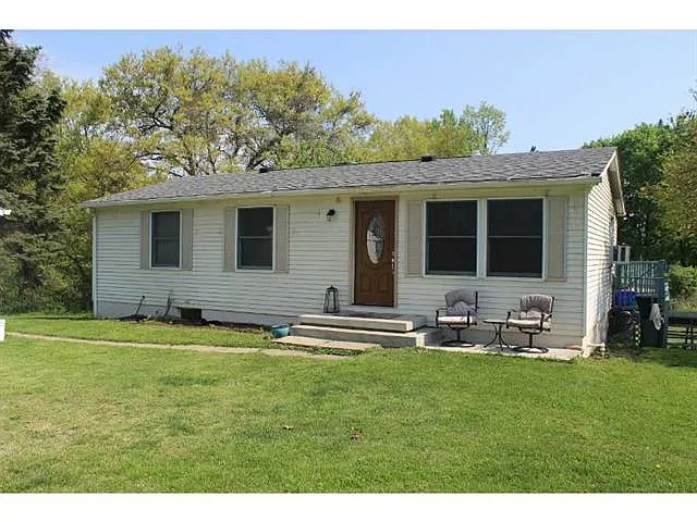 342 Edgewood Ave photo 1