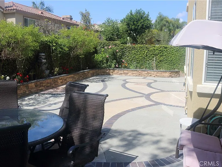 21 Foxcrest — Photo 14