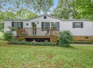 303 Valley St, Stanley, NC 28164