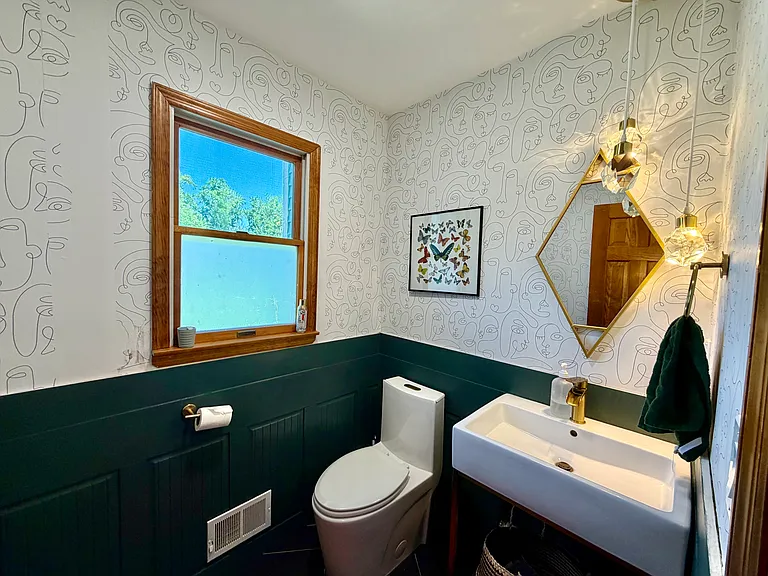 9 Chanowich Ct — Photo 12
