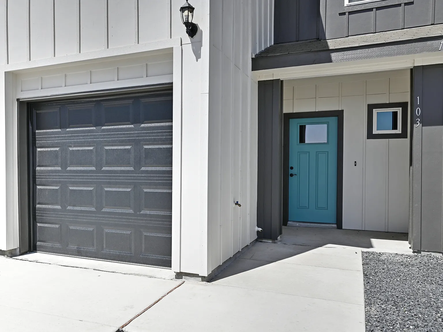 3 bed, 2.5 bath, 1362 sqft, $1,500 — Photo 1