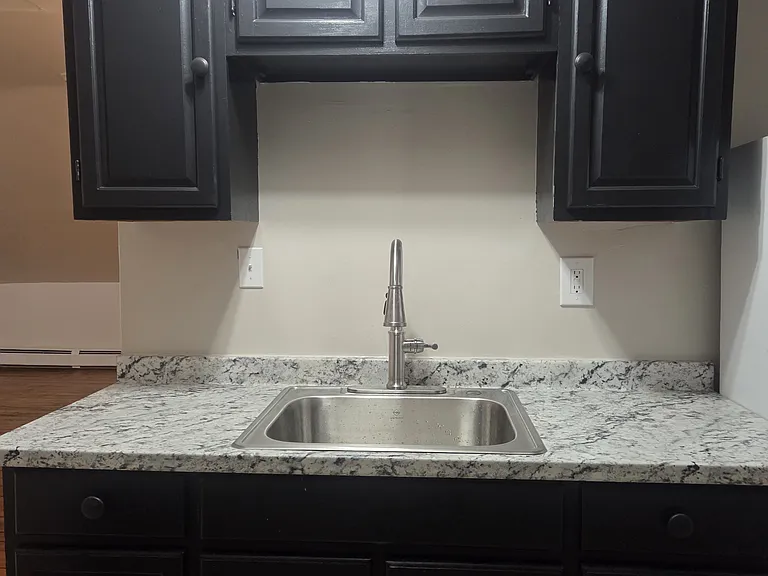 60 Vinton St #3 — Photo 20