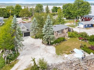 4 Schooner Ln, Tay, ON L0K2C0