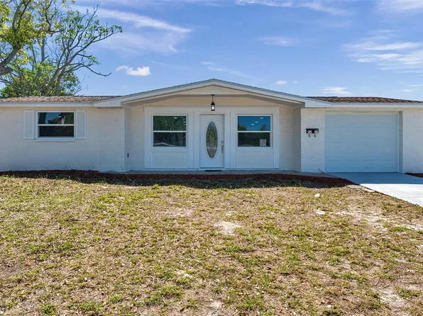 5233 Idlewild St, New Port Richey, FL 34653