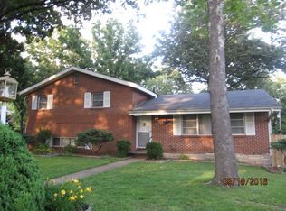 1504 Rosedale Ln, Poplar Bluff, MO 63901