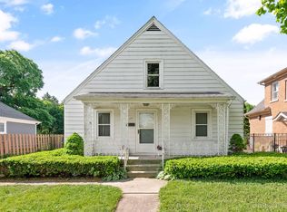 315 Bowman St, St Charles, IL 60174