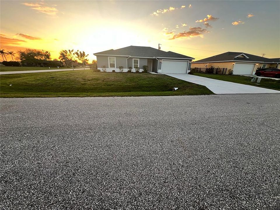 1st image of 25048 Estrada Cir