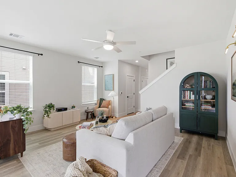 HARMON Melissa by Crescent Communities — Photo 4