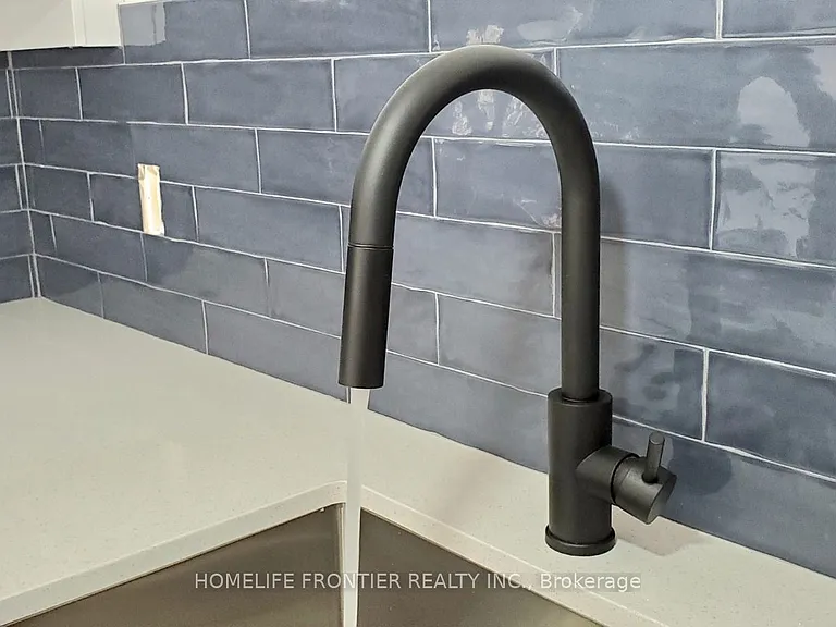197 Hallam St #1 — Photo 15