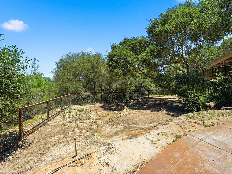 1585 Tecalote Dr — Photo 62