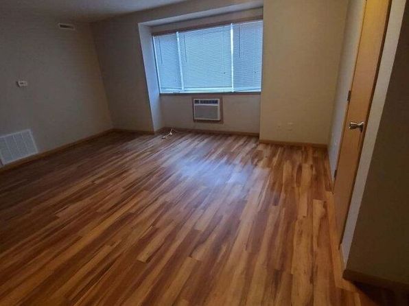 235 Ash St APT 7
