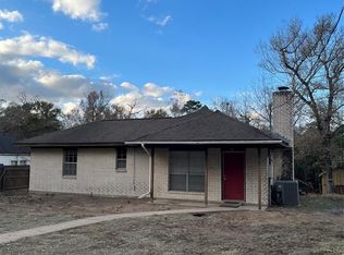 305 Old Phelps Rd, Huntsville, TX 77340