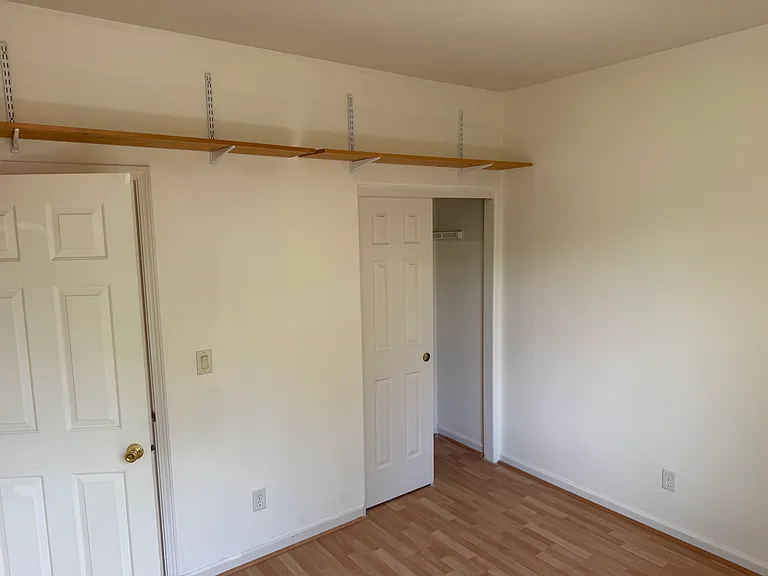 1215 Rupp St — Photo 9