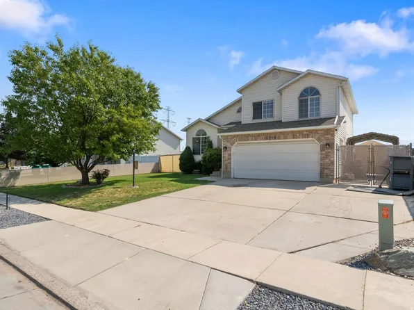 4744 S 3300 W, Roy, UT 84067