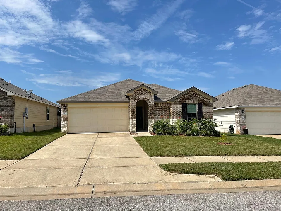 221 Pecos Dr