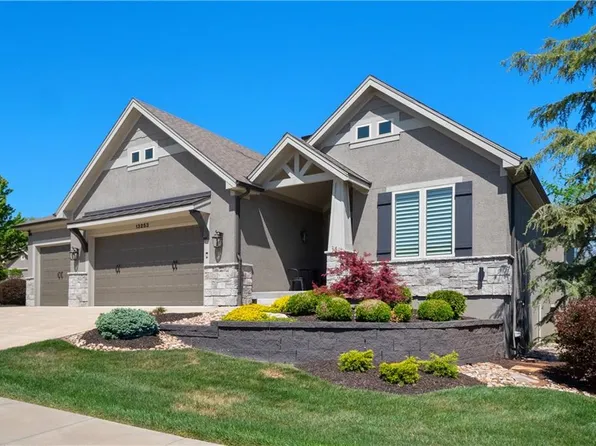 13253 Melrose St, Overland Park, KS 66213