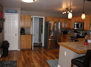 2020 Prairie Dog Dr, Cheyenne, WY 82001