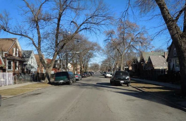 2nd image of 848 N Saint Louis Ave