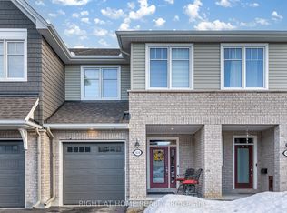 614 Taliesin Cres, Ottawa, ON K2S 2W5