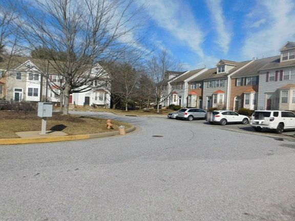5th image of 4332 Pinefield Ct