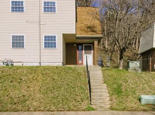 535 Saint Marys Dr, Steelton, PA 17113