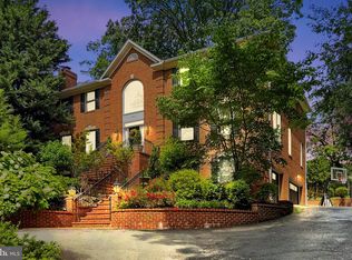 1850 Valley Wood Rd, Mc Lean, VA 22101