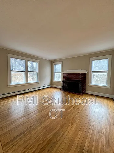 640 Williams St #1S Photo 1