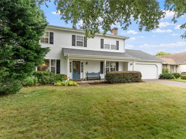 2188 Coach Ln, Virginia Beach, VA 23454