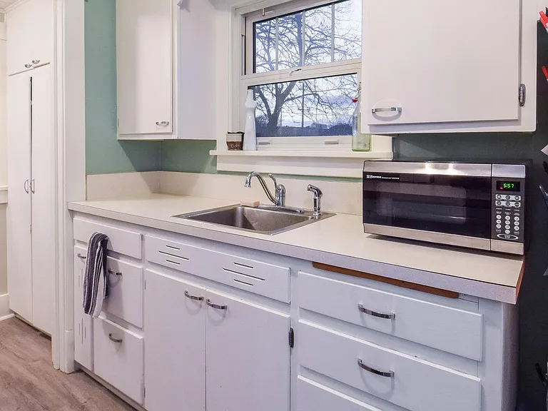 3343 Apple St — Photo 16