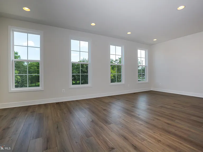6902 Karter Robinson Dr — Photo 6