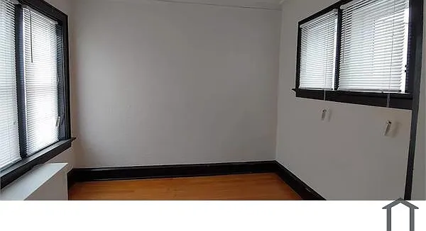 227 E Townsend St — Photo 12